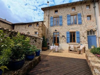 /international/fr/rochechouart-limousin-310100364012/?lang=zh-cn