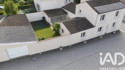 /international/fr/pissotte-pays-de-la-loire-310107235466/