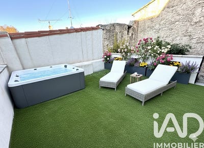 /international/fr/bezouce-languedoc-roussillon-310103610442/