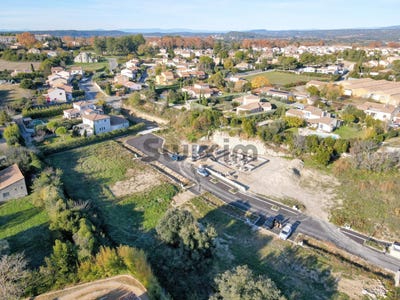 /international/fr/uzes-aquitaine-310103090573/