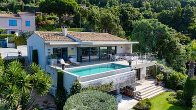/international/fr/rayol-canadel-sur-mer-provence-alpes-cote-d-azur-310100542947/