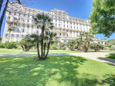 /international/fr/cannes-provence-alpes-cote-d-azur-310120543641/