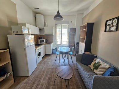 /international/fr/vichy-auvergne-310101248055/?lang=en