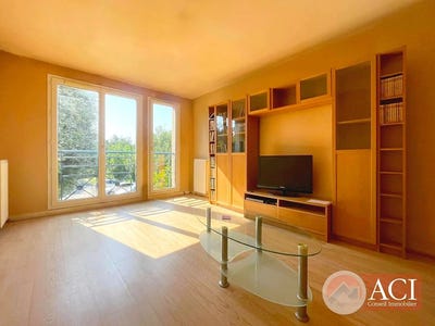 /international/fr/montmagny-ile-de-france-310100646600/