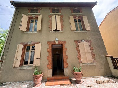 /international/fr/belveze-du-razes-languedoc-roussillon-310108555299/