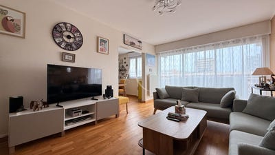 /international/fr/la-roche-sur-yon-pays-de-la-loire-310105818544/