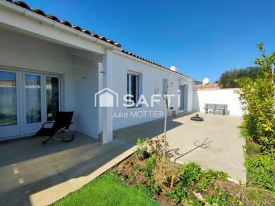 /international/fr/le-bois-plage-en-re-charente-310105407764/