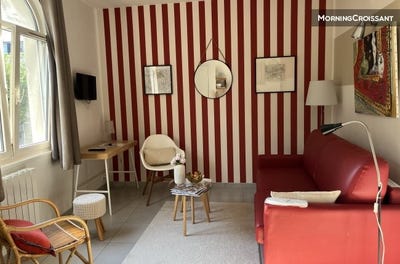 /international/fr/tours-centre-val-de-loire-310106415426/