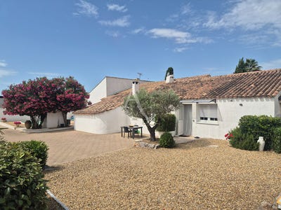 /international/fr/villeveyrac-languedoc-roussillon-310109091079/