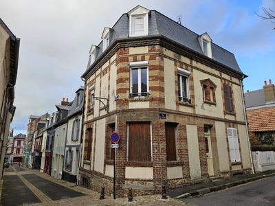 /international/fr/villerville-la-basse-normandie-310106779940/