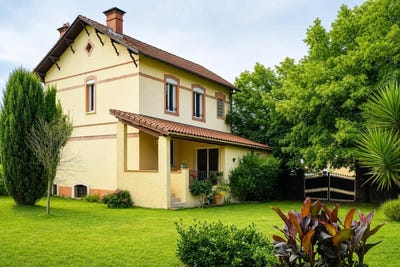 /international/fr/riscle-midi-pyrenees-310107972230/