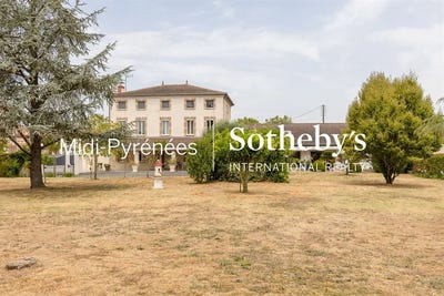 /international/fr/saint-paul-cap-de-joux-midi-pyrenees-310109500161/