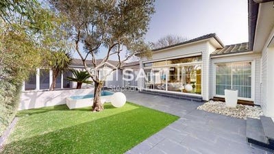 /international/fr/blanquefort-aquitaine-310106222657/