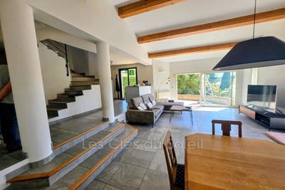 /international/fr/bandol-provence-alpes-cote-d-azur-310108465788/