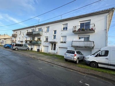 /international/fr/saintes-charente-310106779118/