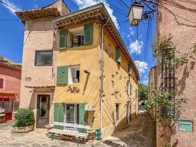 /international/fr/carpentras-provence-alpes-cote-d-azur-120092701825/
