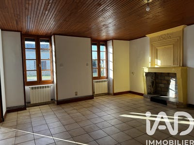 /international/fr/courpignac-charente-310106165678/