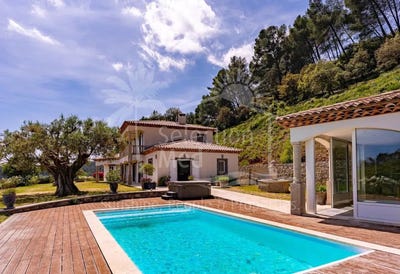 /international/fr/la-motte-rhone-310100458886/