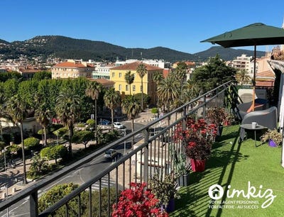 /international/fr/hyeres-provence-alpes-cote-d-azur-310100938863/