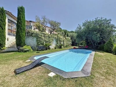 /international/fr/levens-provence-alpes-cote-d-azur-310101390591/?lang=zh-tw