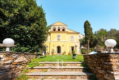 /international/fr/bastia-corsica-310106825751/