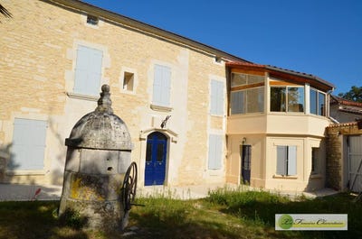 /international/fr/trois-palis-charente-310108994359/