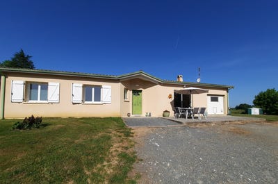 /international/fr/sainte-gemme-aquitaine-310108633713/