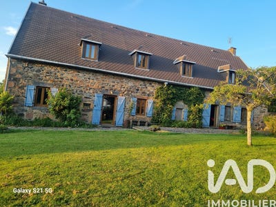 /international/fr/saint-sauves-d-auvergne-auvergne-310108509246/