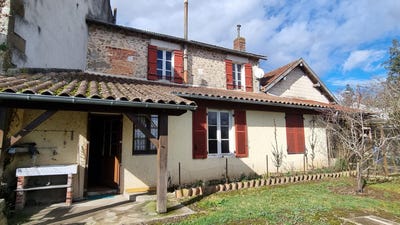/international/fr/nontron-aquitaine-310105824236/