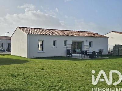 /international/fr/la-clisse-charente-310105741066/