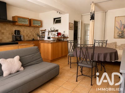 /international/fr/saint-raphael-provence-alpes-cote-d-azur-310109015049/