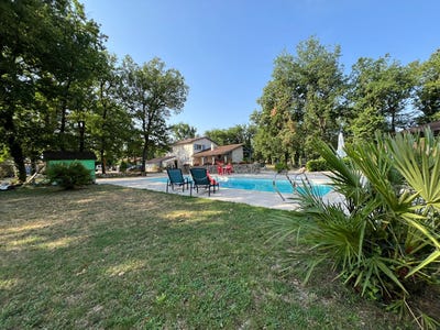 /international/fr/caussade-midi-pyrenees-310108317452/