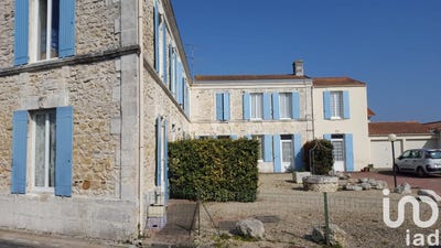 /international/fr/la-tremblade-charente-310099947176/