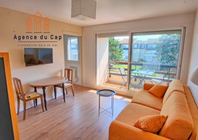 /international/fr/courseulles-sur-mer-la-basse-normandie-310109048758/
