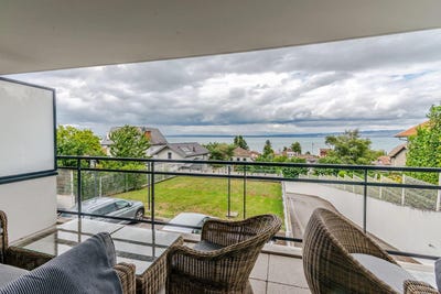 /international/fr/evian-les-bains-rhone-120086447071/