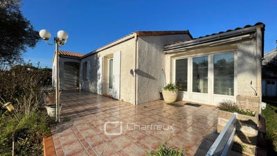 /international/fr/saint-sulpice-de-royan-charente-310104398445/