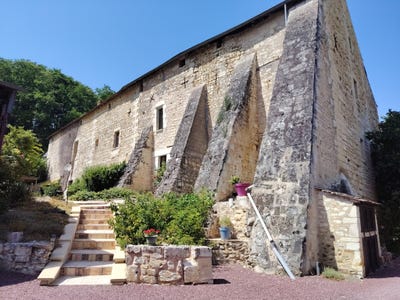 /international/fr/dange-saint-romain-charente-310108307791/