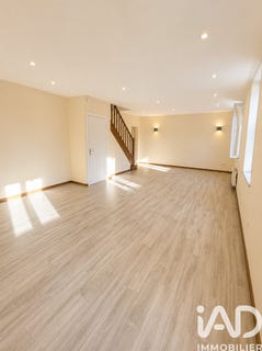 /international/fr/la-chapelle-en-serval-picardie-310102273031/