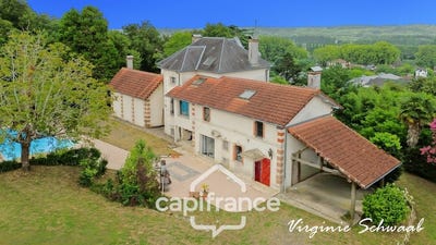 /international/fr/peyrehorade-aquitaine-310098144321/