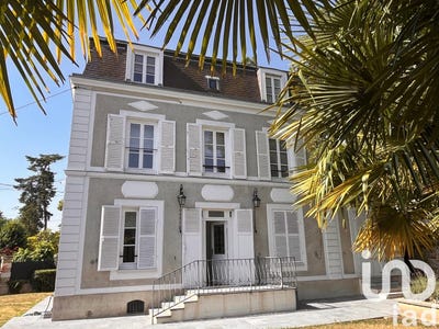/international/fr/forges-les-bains-ile-de-france-310100488530/