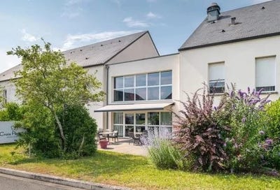 /international/fr/saint-cyr-sur-loire-centre-val-de-loire-310098876701/