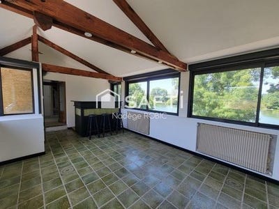 /international/fr/seiches-sur-le-loir-pays-de-la-loire-310099711725/