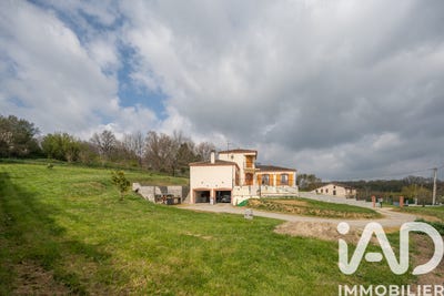 /international/fr/saint-lys-midi-pyrenees-310106822027/
