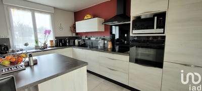 /international/fr/saint-prouant-pays-de-la-loire-310098170488/