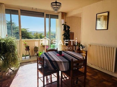 /international/fr/colayrac-saint-cirq-aquitaine-310119449288/