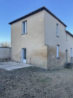 /international/fr/chalais-centre-val-de-loire-310108763241/
