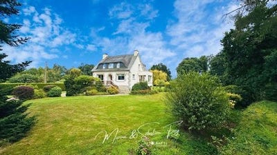 /international/fr/ploumilliau-brittany-310101884248/