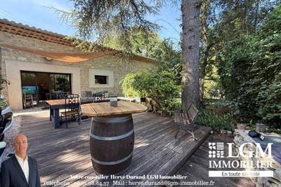 /international/fr/saint-bauzille-de-montmel-languedoc-roussillon-310109098036/