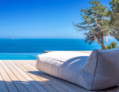 /international/fr/porto-vecchio-corsica-310103683531/