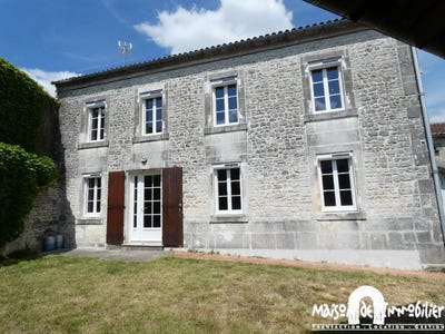 /international/fr/segonzac-charente-310103803827/